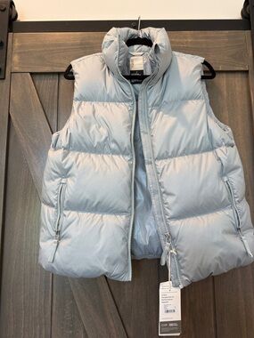 Vuori Ice Blue Puffer Vest